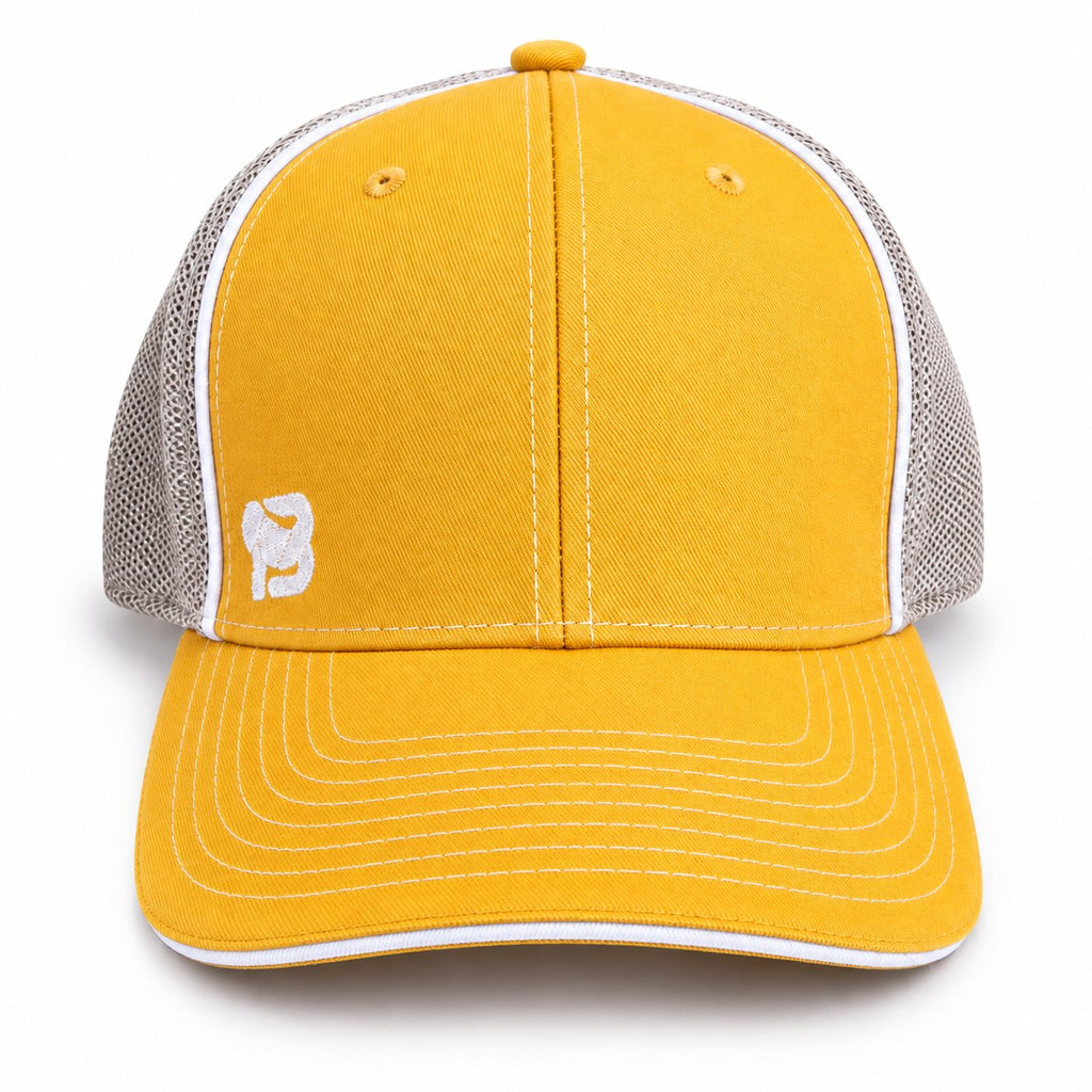 Gorra trucker BLUEGORILLA amarilla con rejilla y logo gorila bordado, vista frontal